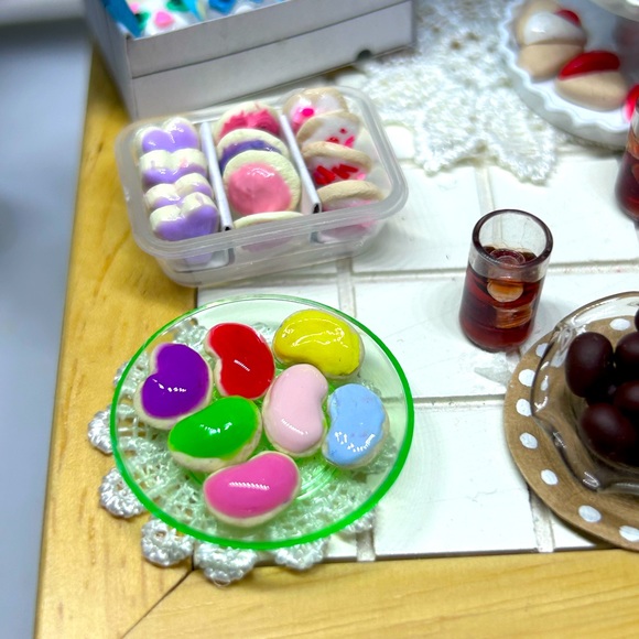 Handmade miniature cookies - Picture 2 of 3